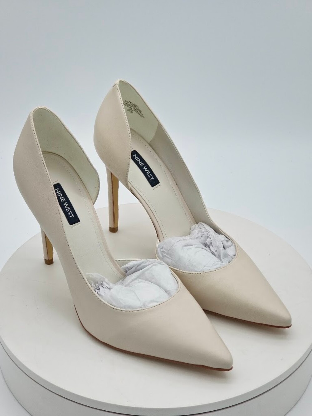 Nine West Folowe Women’s Ivory Pointed Toe Stiletto Pumps Size 10 M